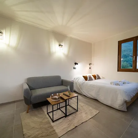 アパート Conflans By Explorhome -